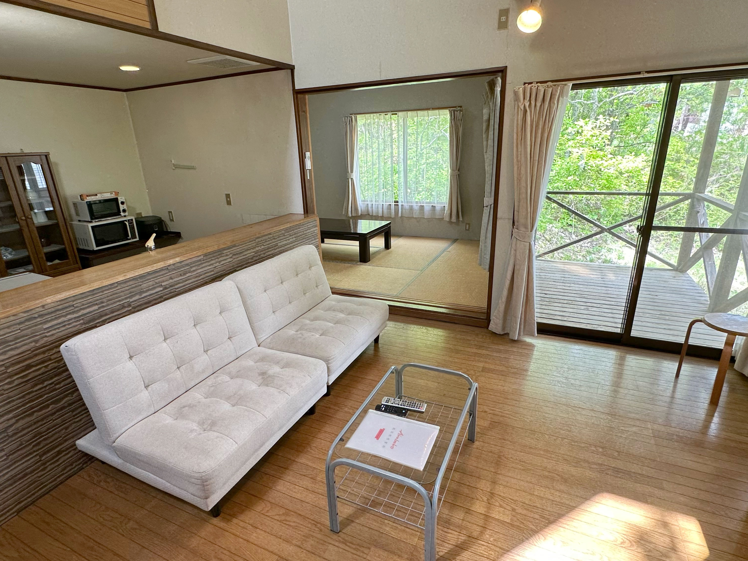 Nature cottage Akabeko 戸建てタイプ２LDK(客室一例)リビング