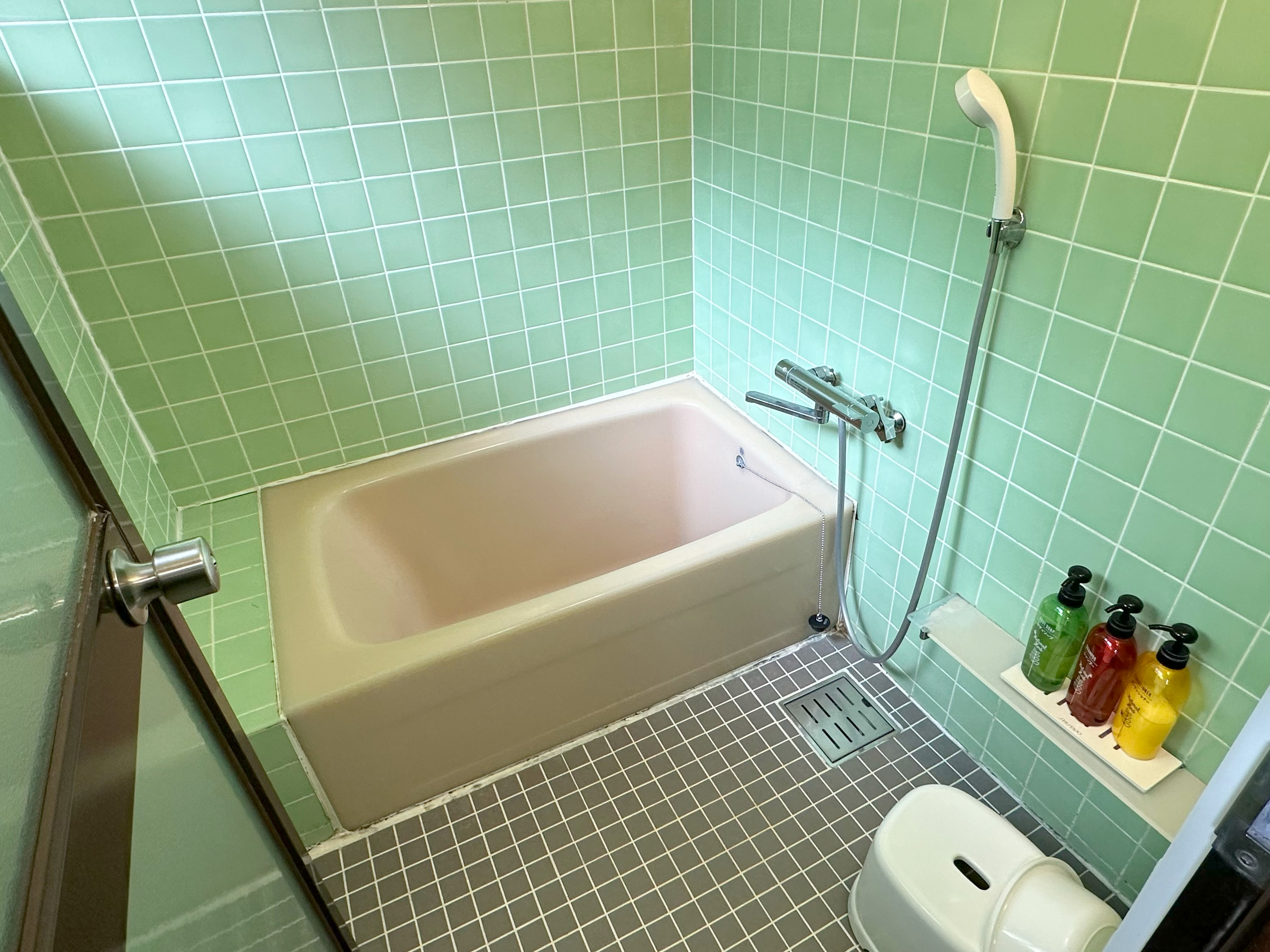 Nature cottage Akabeko 戸建てタイプ２LDK(客室一例)：浴室