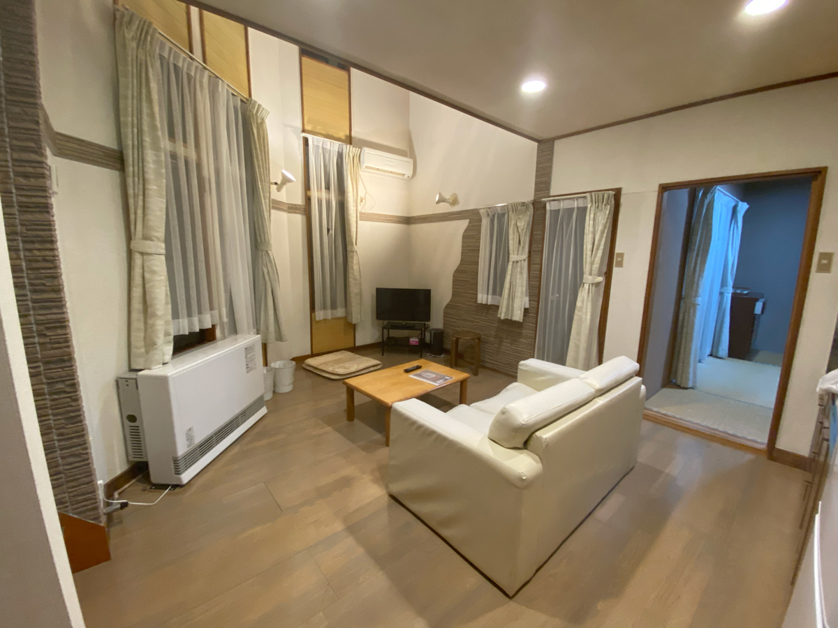 Nature cottage Akabeko 連棟タイプ2LDK：客室一例