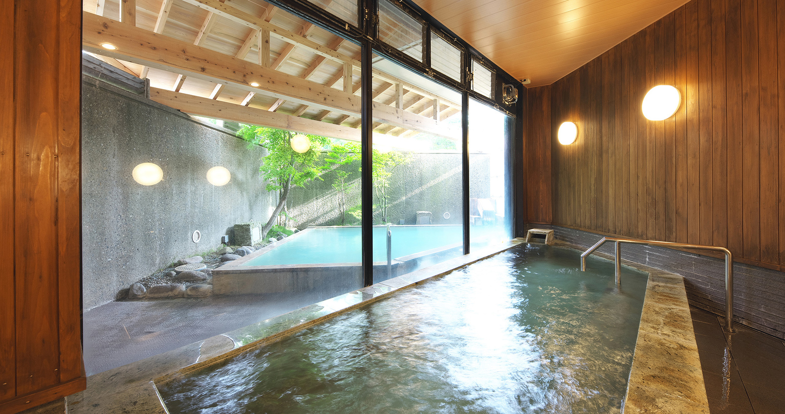 日光中禅寺湖温泉　ホテル花庵 【グレードアップ】牛本来の旨味を感じる赤身肉★とちぎ和牛A5ランク＜赤肉＞ステーキ付プラン