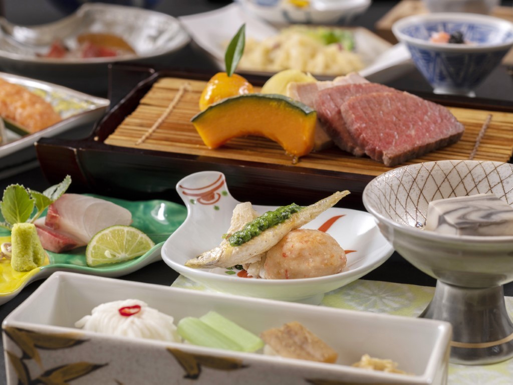 塩の湯温泉　蓮月 【開業3周年記念/離れ】≪特別会席≫夕食時間お選び／那須の焼き菓子お土産付／チェックイン15時-チェックアウト11時