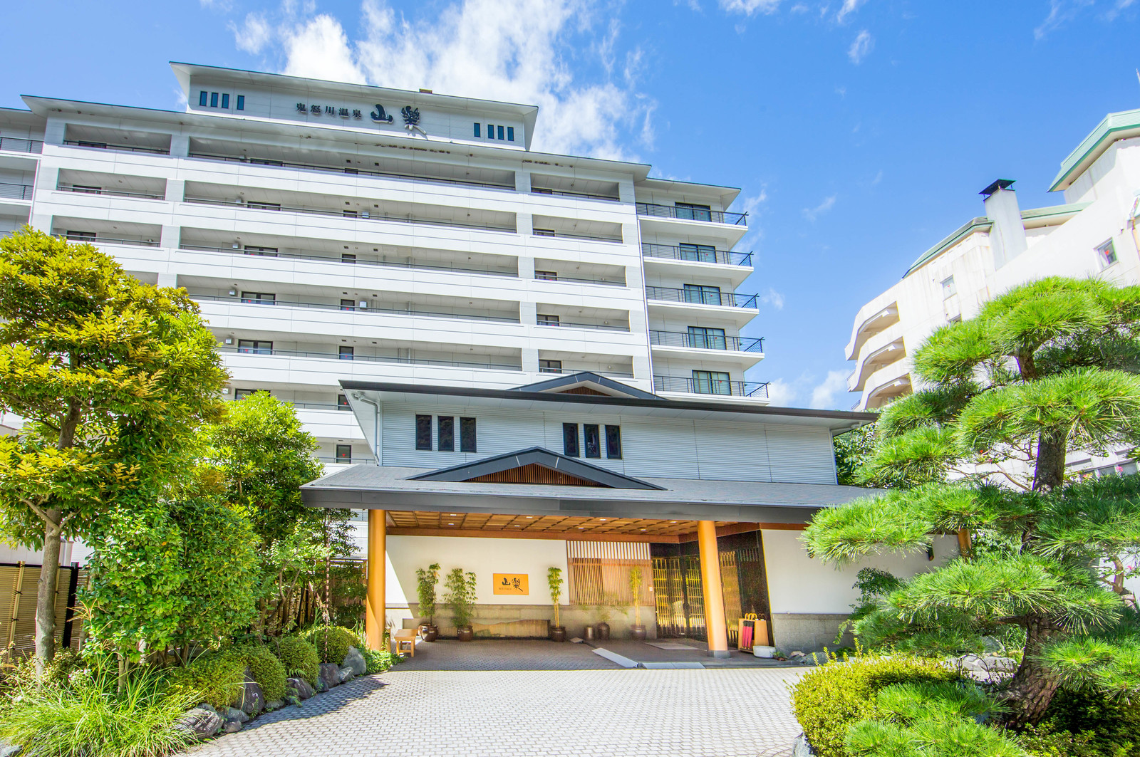 鬼怒川温泉山楽 GWウルトラSALE第二弾 ！96時間限定最大25％OFF！創作会席料理プラン