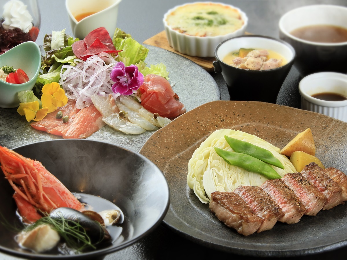ゆとりろ日光 【プレミアムプラン】ご夕食は当館最上級プラン！良質な源泉かけ流し温泉と共に堪能＜特選コース■＞