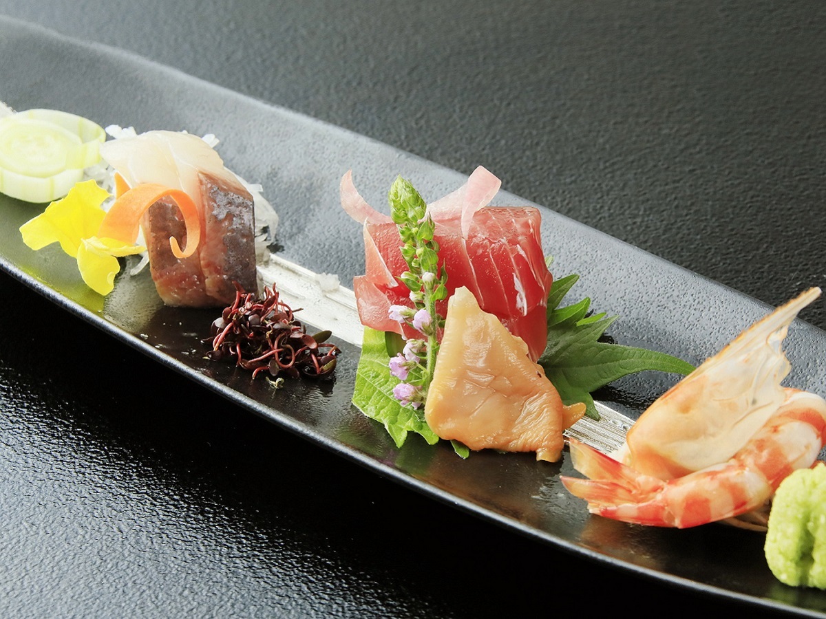 奥日光ホテル四季彩 【春旅SALE】最大20％OFF/四季折々の会席料理と歴史ある名湯で日常を忘れるひとときを＜■特選会席＞