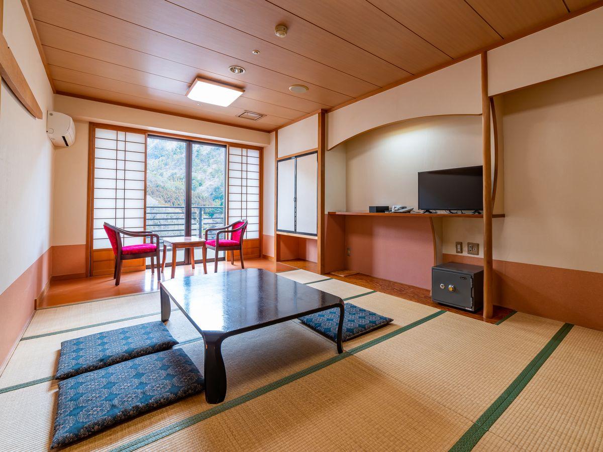 ほったらかしの宿 ゆうふり那須塩原（旧：塩原温泉 八汐荘） 和室10畳