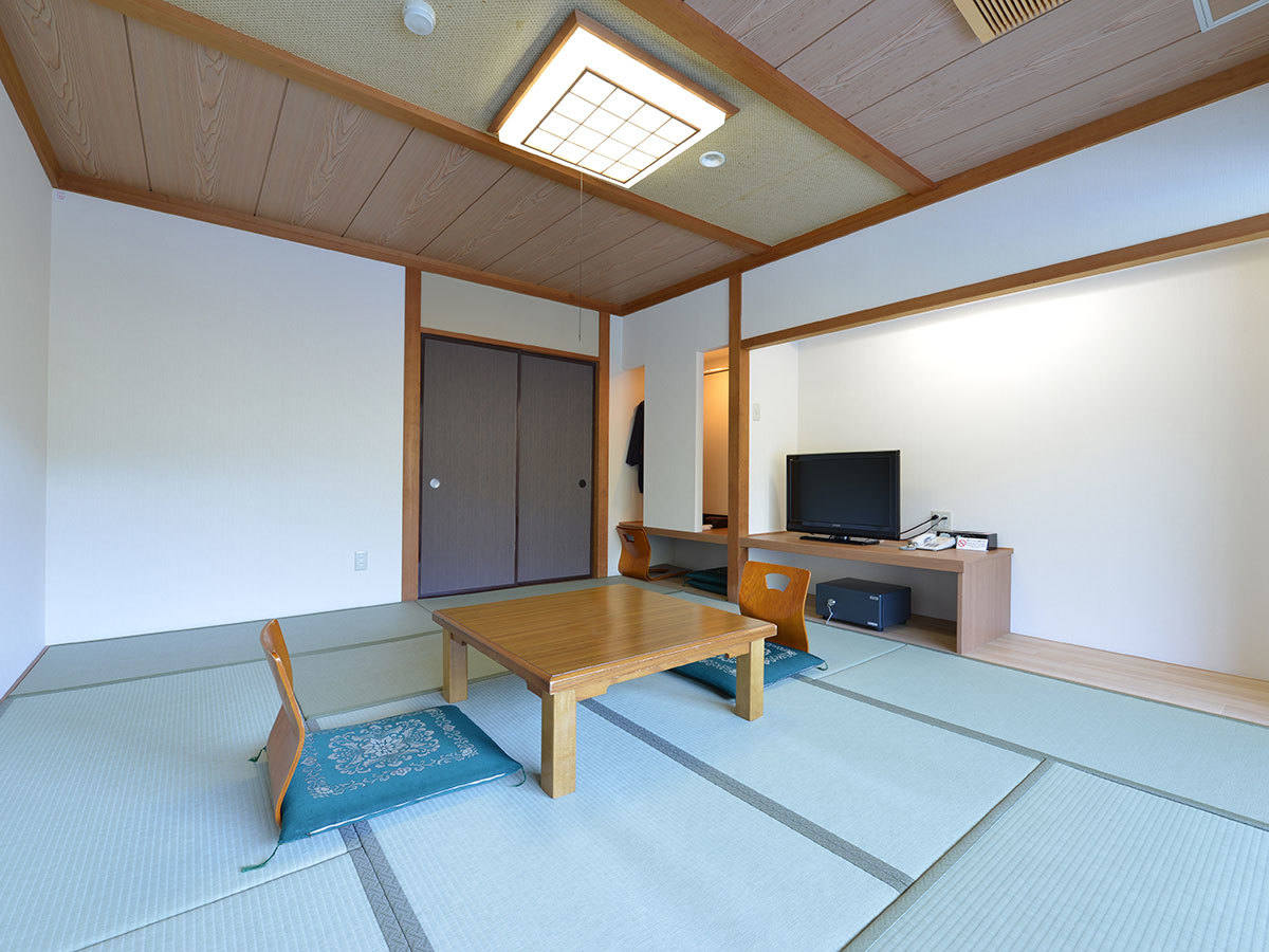 大江戸温泉物語 ホテル鬼怒川御苑 【禁煙】エコノミー和室内風呂あり(淡雪館)