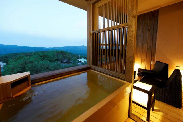 湯宿　季の庭 【基本】露天風呂付き客室で過ごす至福のひととき 名湯「草津温泉」を客室でも堪能(2食付き)