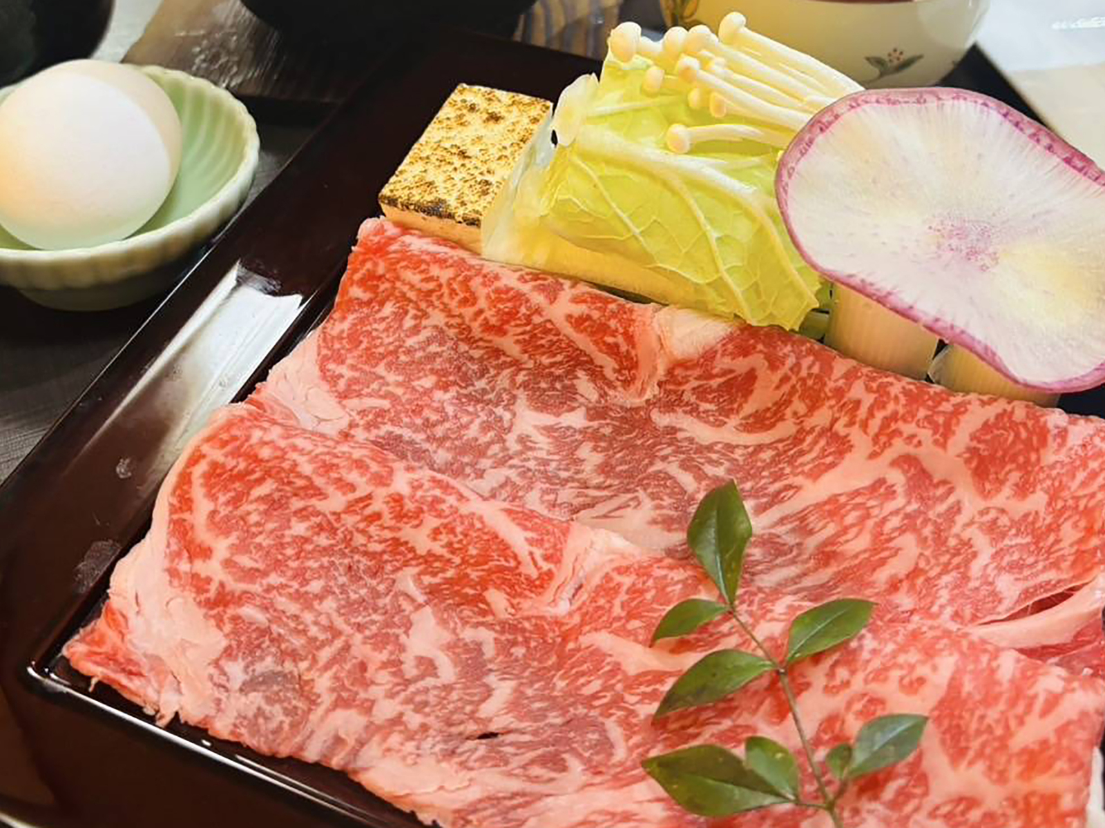 四万やまぐち館 【黒毛和牛の味噌鍋】群馬県産黒毛和牛を使用したすき焼き風仕立ての味噌鍋がメインの四季会席