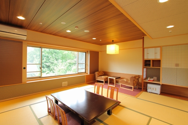ホテル天坊 部屋画像1