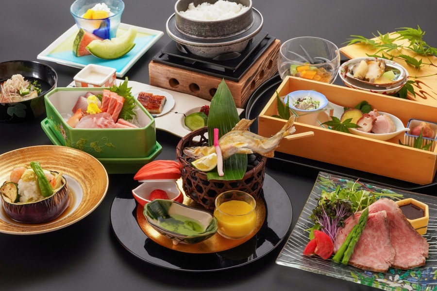 ホテル天坊 甘くとろけるブランド黒毛和牛「上州牛」を堪能◆四季折々の創作料理を料亭個室で味わう本格会席