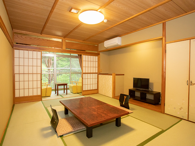伊東園ホテル尾瀬老神山楽荘 【一泊朝食つきプラン】湯ったり温泉＋朝食バイキング