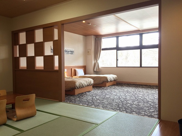 伊東園ホテル草津 和洋室
