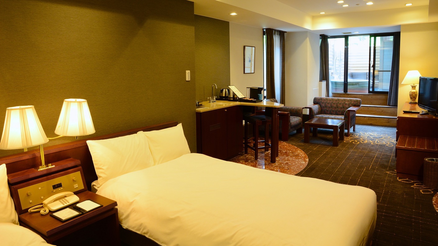 軽井沢倶楽部 ホテル軽井沢1130／ヒューイットリゾート 森の中の露天風呂・温泉／スーペリアツイン