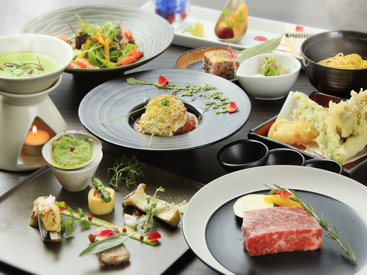 フォートリート草津 【特選会席】上州牛の鉄板焼き・地場食材の天ぷら・創作寿司など五感で味わう美食ステイ＜■特選会席＞