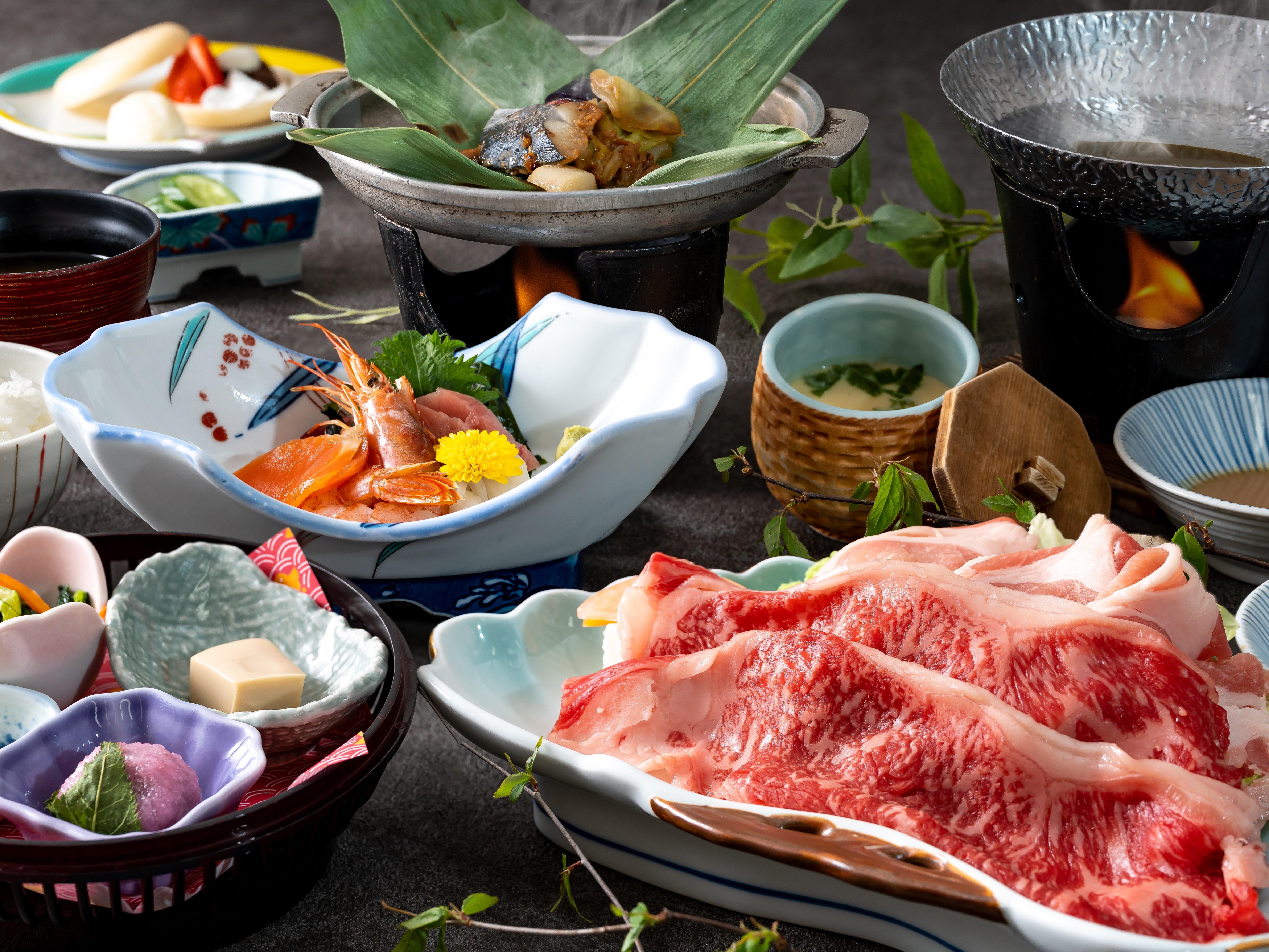 草津温泉ホテルリゾート 食と温泉満喫旅♪ 2種類のお肉が味わえる！群馬の恵み上州牛と上州麦豚しゃぶしゃぶ＜2食付＞