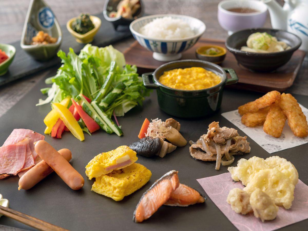 草津温泉 大東舘 旬の食材と群馬名物が楽しめる和洋バラエティに富んだ和洋ビュッフェ＜2食付＞