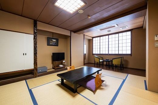 山陽ホテル 東館：和室１０畳.ｼｬﾜｰﾄｲﾚ