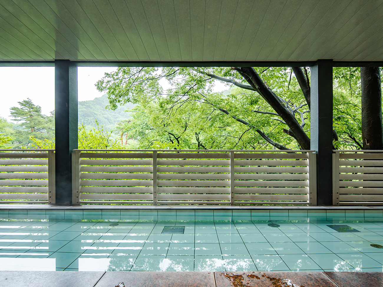 大江戸温泉物語Premium 松乃井 【夕食なし・朝食付】観光にもビジネスにも♪遅いチェックインでもOK 1泊基本バイキング朝食付
