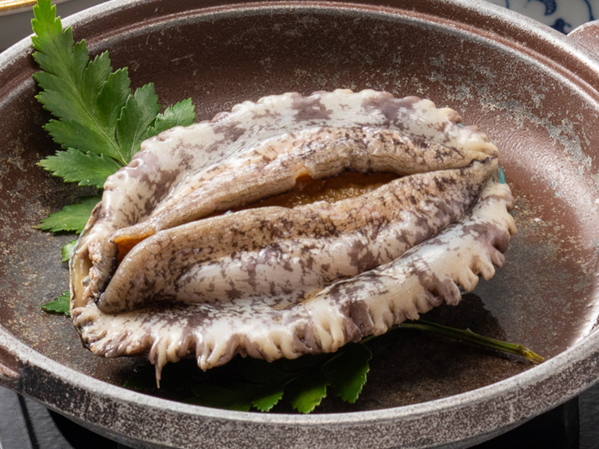 三日月シーパークホテル安房鴨川 ☆【お食事処/磯会席+あわび付】房総の彩り豊かな海の幸を使用した海鮮会席