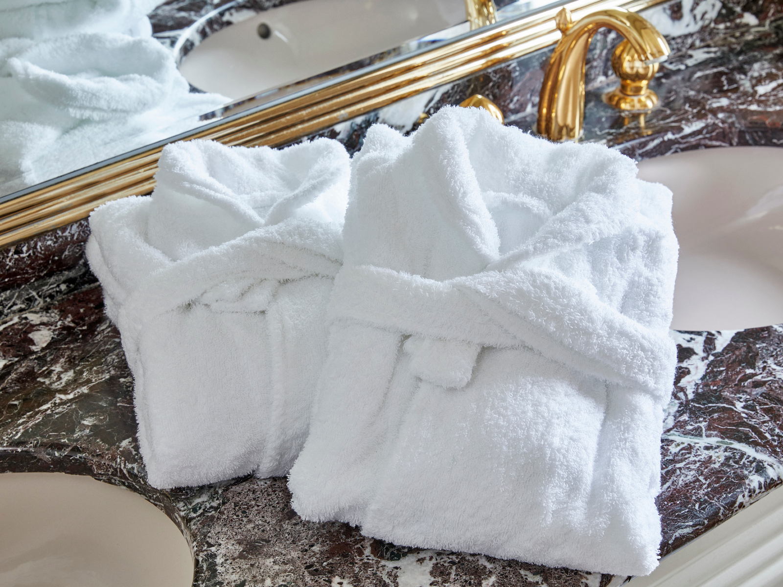 グランドニッコー東京ベイ舞浜 ◇ニッコーフロアのお部屋では、バスローブをご用意