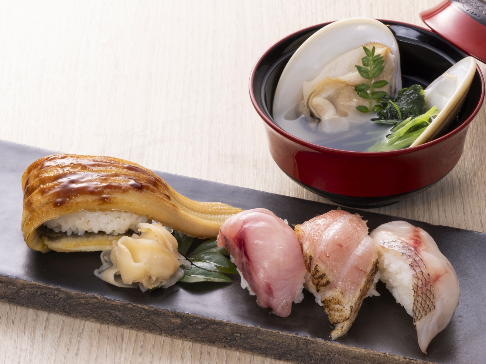 鴨川グランドホテル 新メニュー　特選食材「饗宴会席」～個室ダイニング"MIRAI"スペシャリティ～