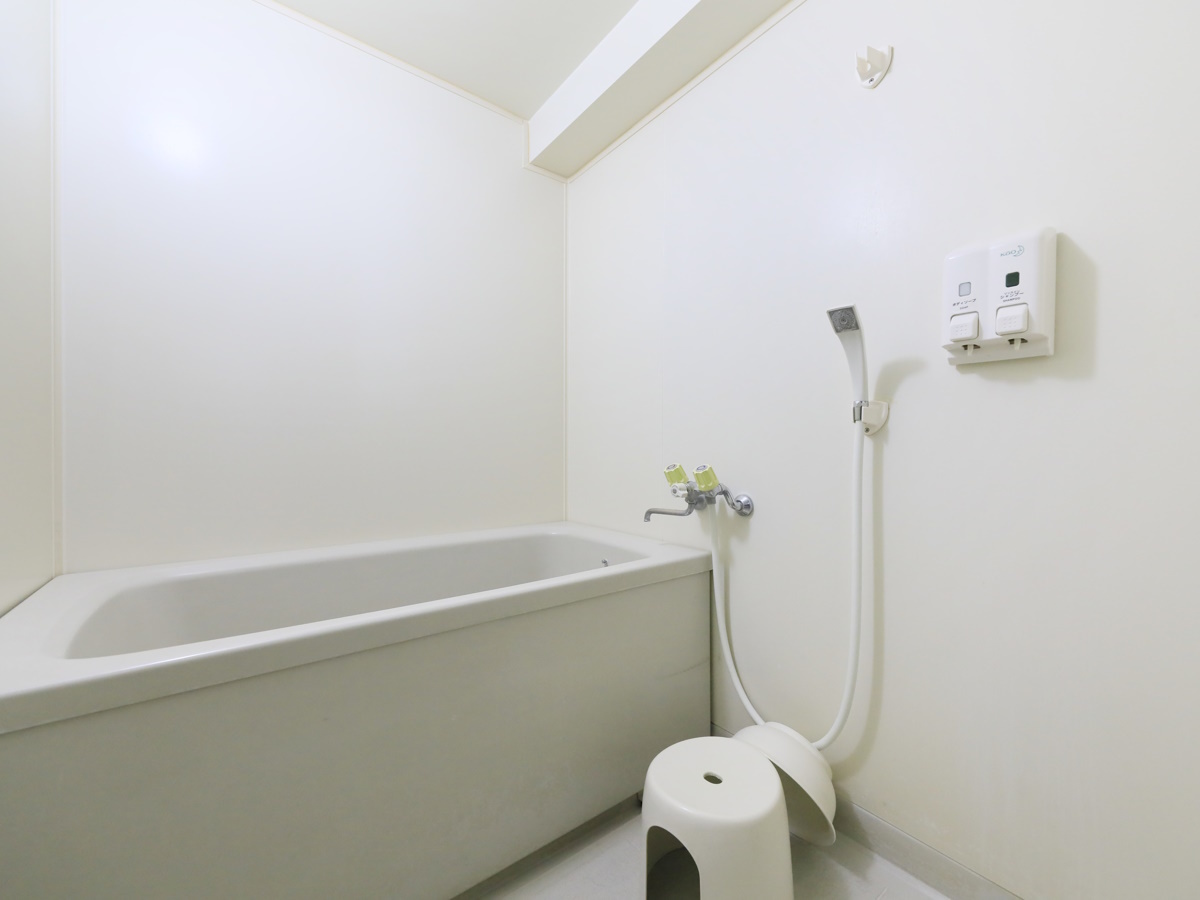 勝浦ヒルトップホテル＆レジデンス 全室バス・トイレ別でご用意しております　※一例