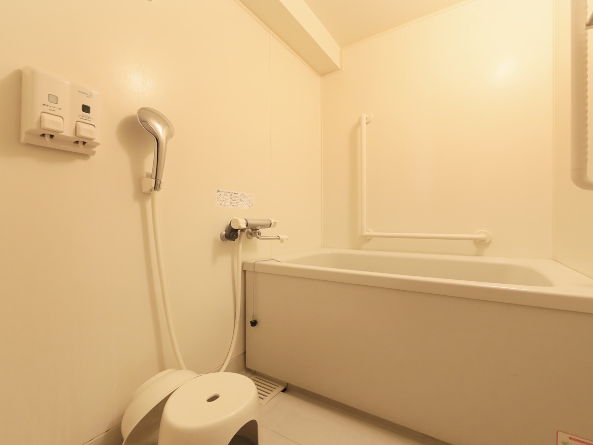 勝浦ヒルトップホテル＆レジデンス 全室バス・トイレ別でご用意しております　※一例