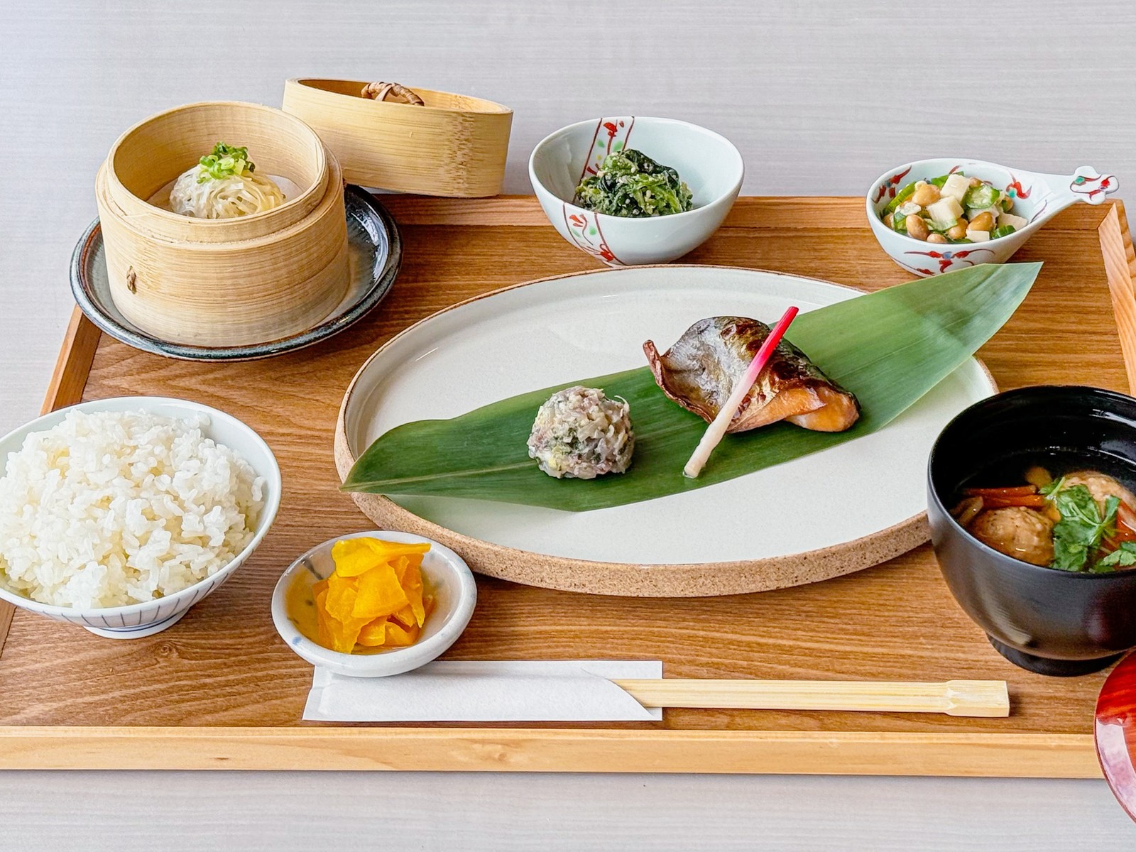 勝浦ヒルトップホテル＆レジデンス 【期間限定】朝食付きプラン！■客室広さはゆとりのある58平米以上