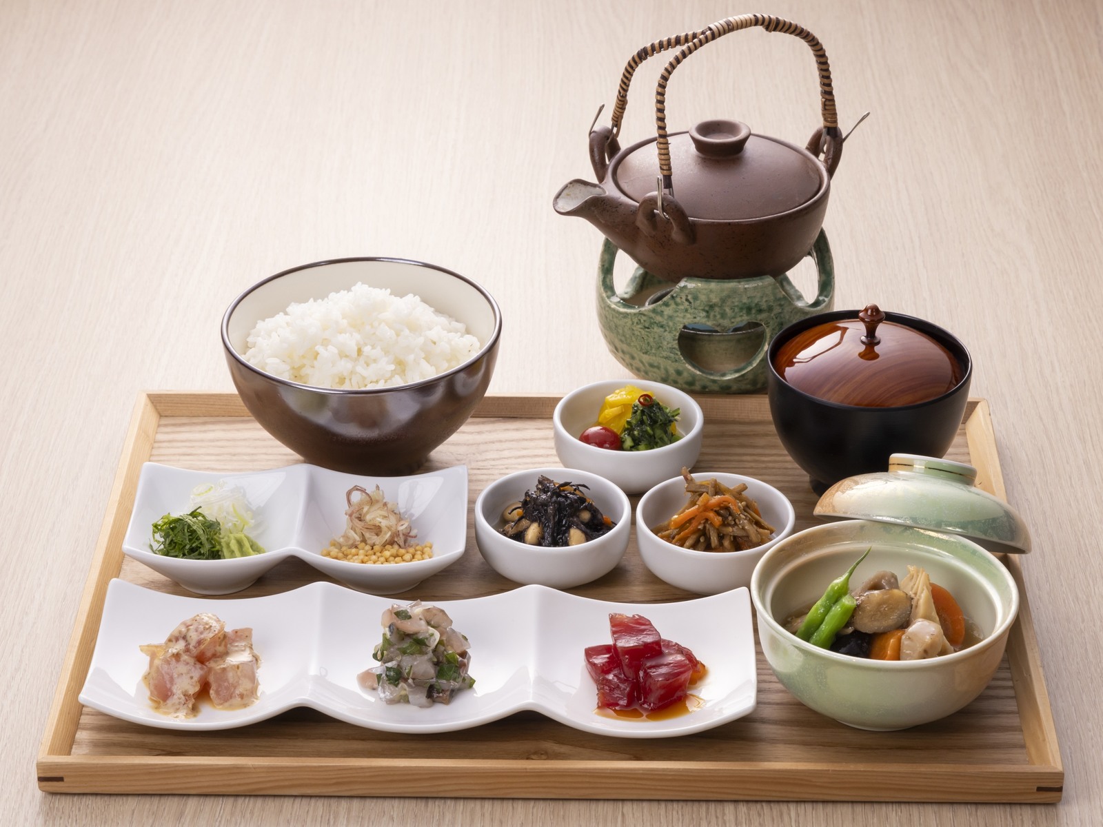 鴨川グランドタワー 【タイムセール】【ロイヤルスイート×朝食付】全4室のロイヤルスイートで特別なご滞在を／朝食付