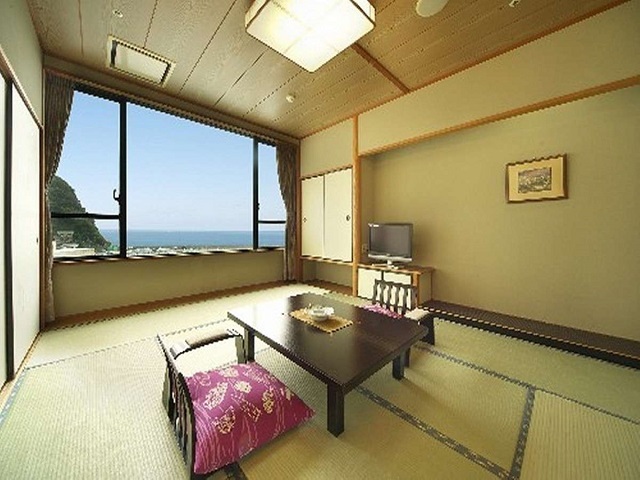満ちてくる心の宿　吉夢 和室10畳海側