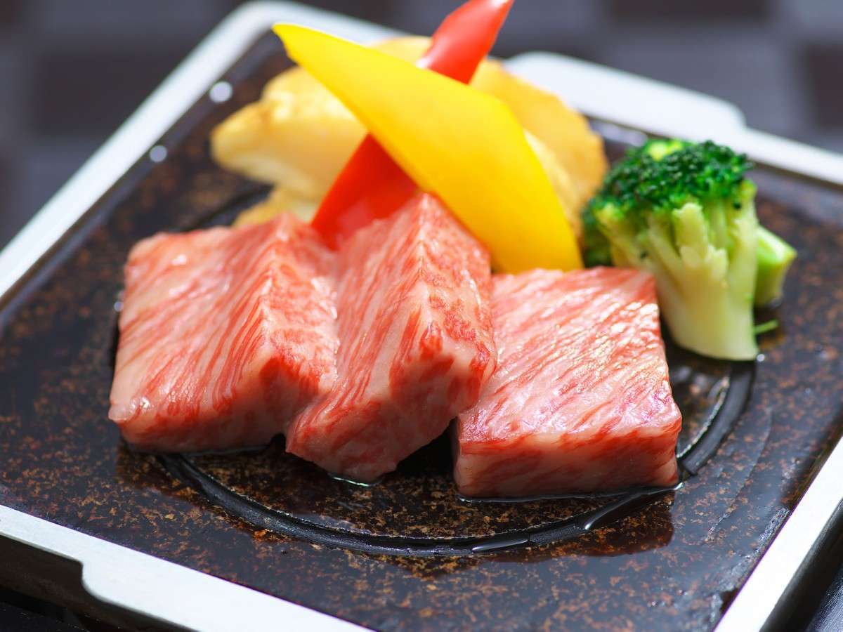 満ちてくる心の宿　吉夢 【お日にち限定★館内利用券1000円付】伊勢海老＆鮑付皿盛と上総牛ステーキ付プラン＜夕食：お部屋食＞