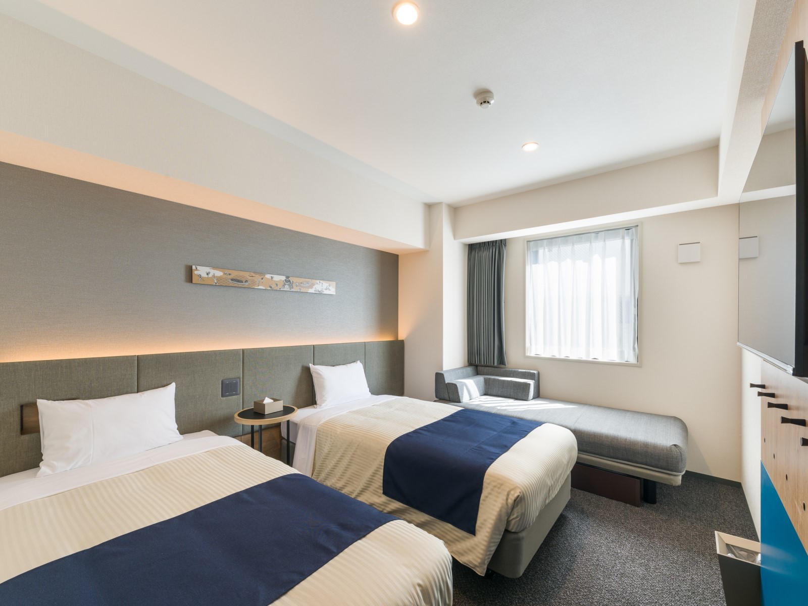 hotel MONday 秋葉原浅草橋 デラックスツイン（ソファベッド付）