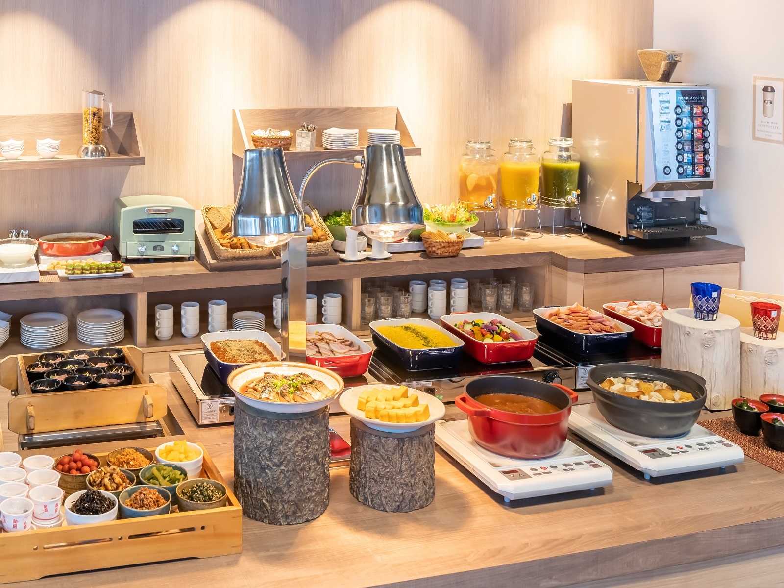 プレミアホテル-CABIN-新宿 ☆充実の美容・癒しアメニティでワンランク上のホテルステイ☆レディースアメニティ付プラン（朝食付き）