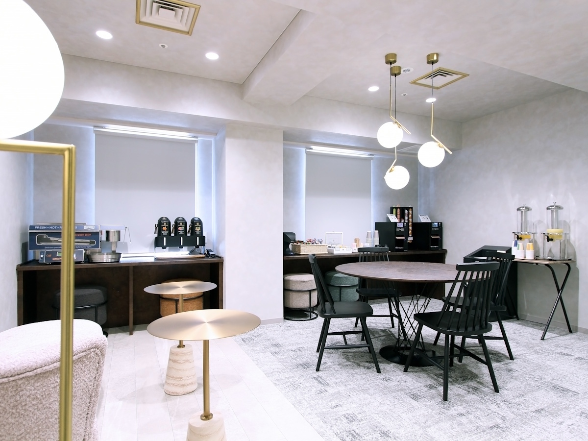KOKO HOTEL 銀座一丁目 プレミアムフロアラウンジ