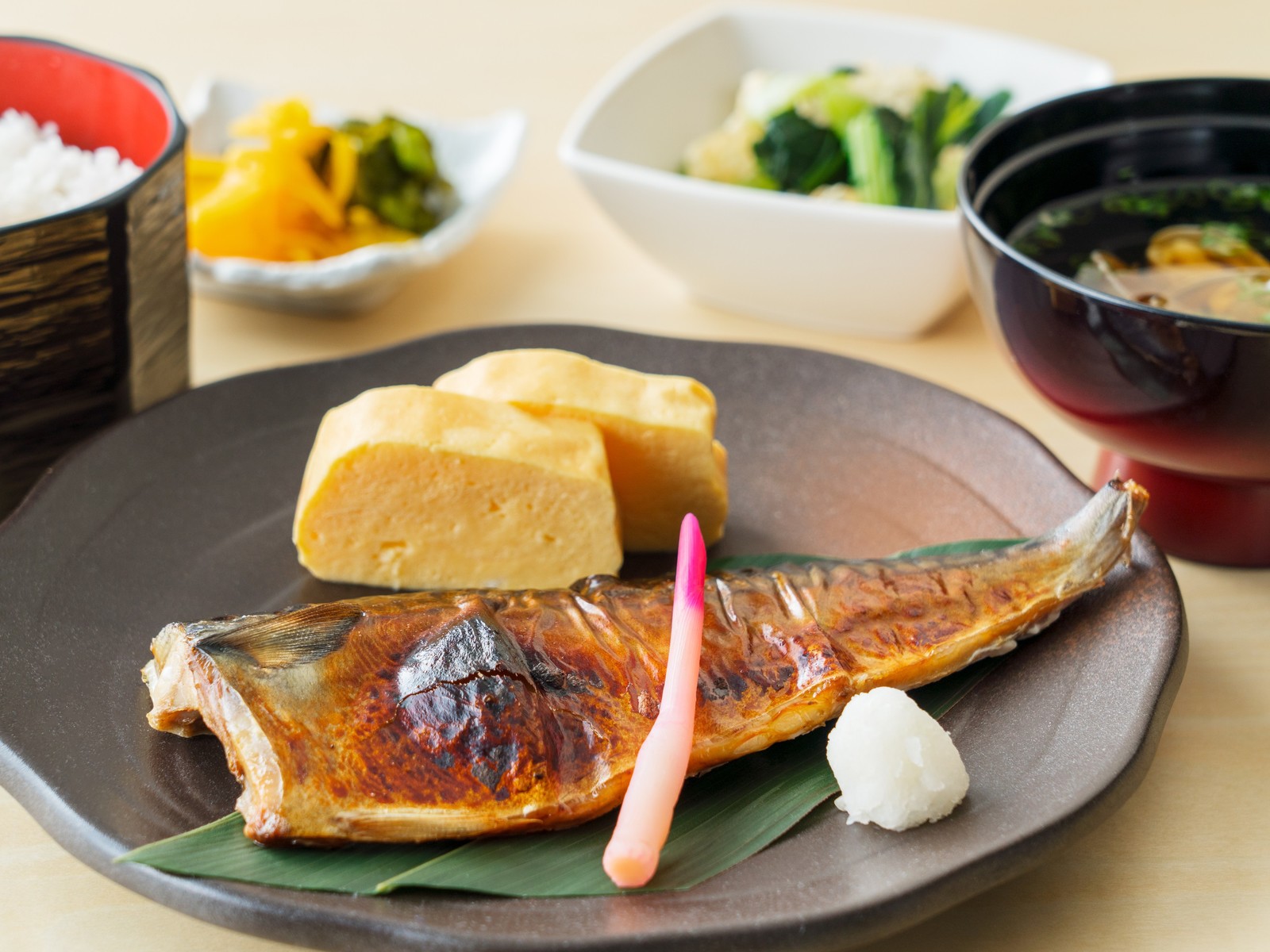 ホテル ヴィラフォンテーヌグランド羽田空港 【泉天空の湯を満喫】リバービューを望めるお食事処で楽しむ和朝食付きプラン◆温泉入浴券付