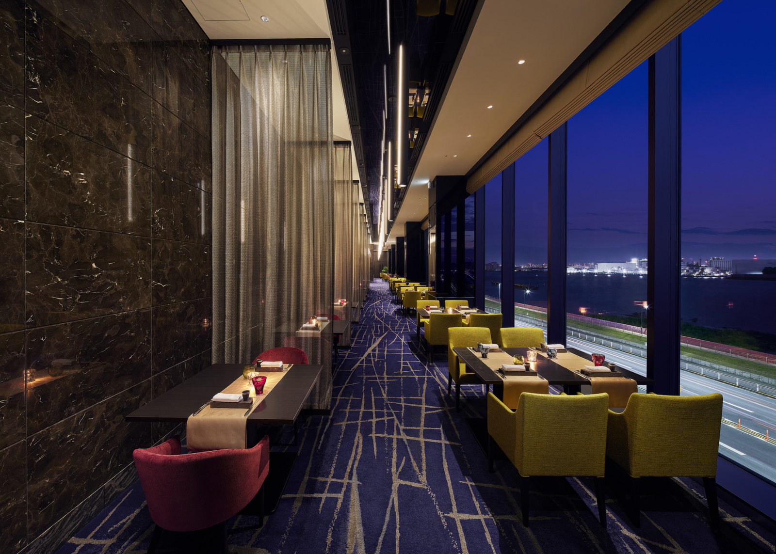 ホテル ヴィラフォンテーヌプレミア羽田空港 【早期60◆温泉&夕食】羽田空港直結　多摩川に面した解放感のある空間でのホテルディナー付