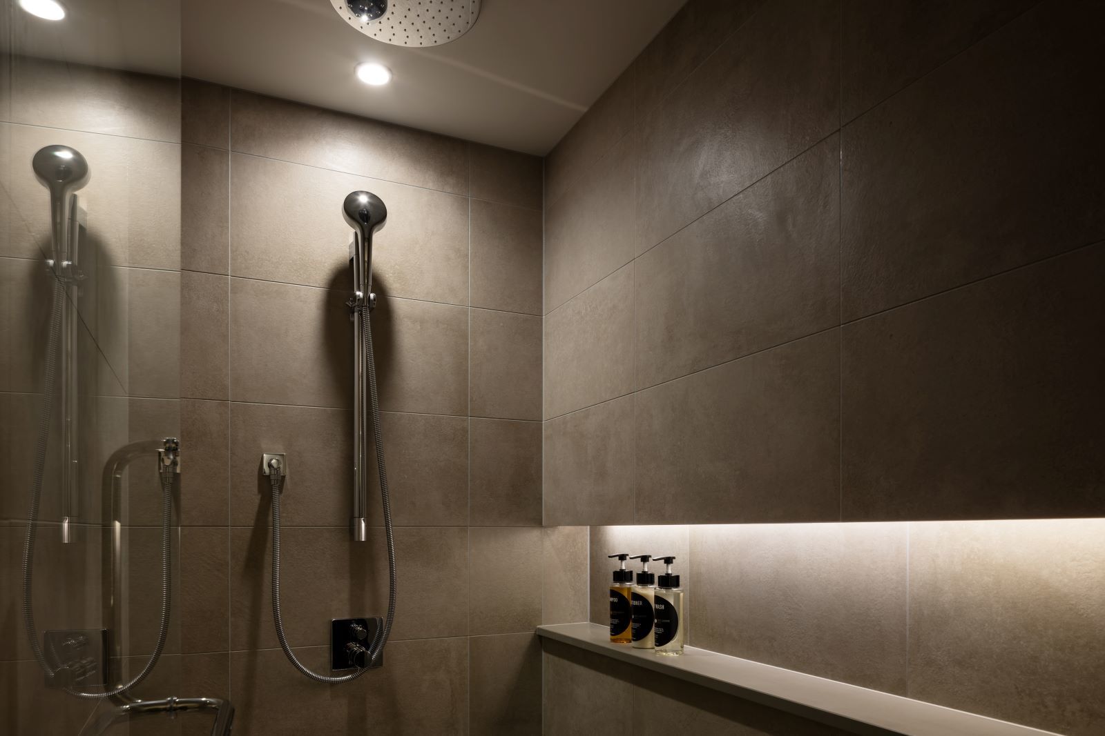 HOTEL GROOVE SHINJUKU A PARKROYAL Hotel 部屋画像3