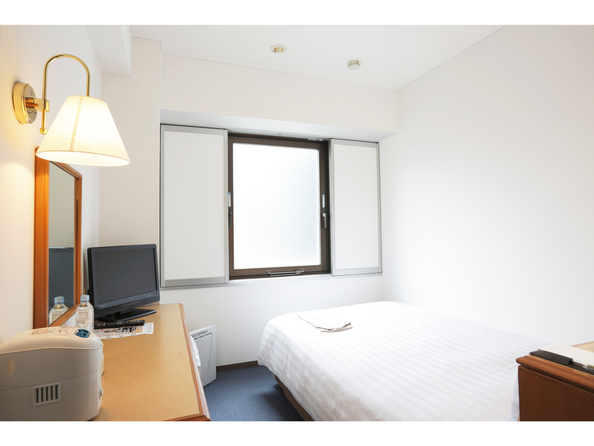 スマイルホテル日本橋三越前 部屋画像2