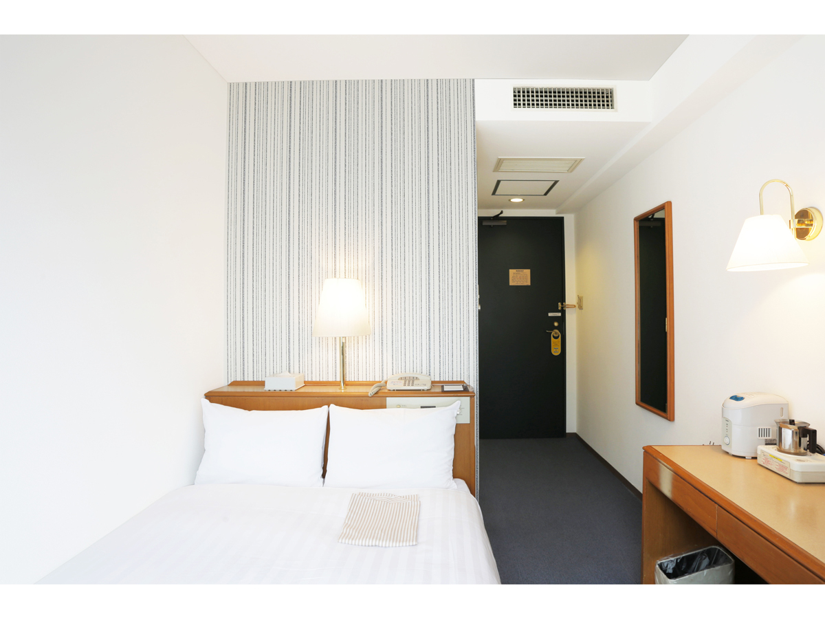スマイルホテル日本橋三越前 部屋画像1
