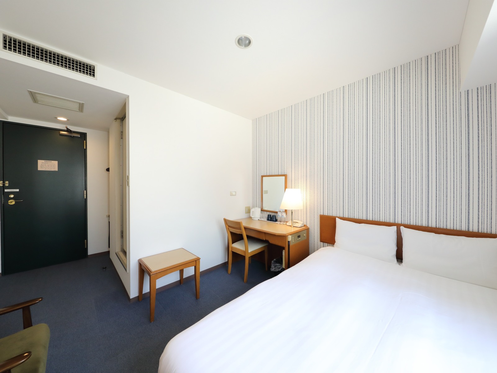 スマイルホテル日本橋三越前 ダブルルーム