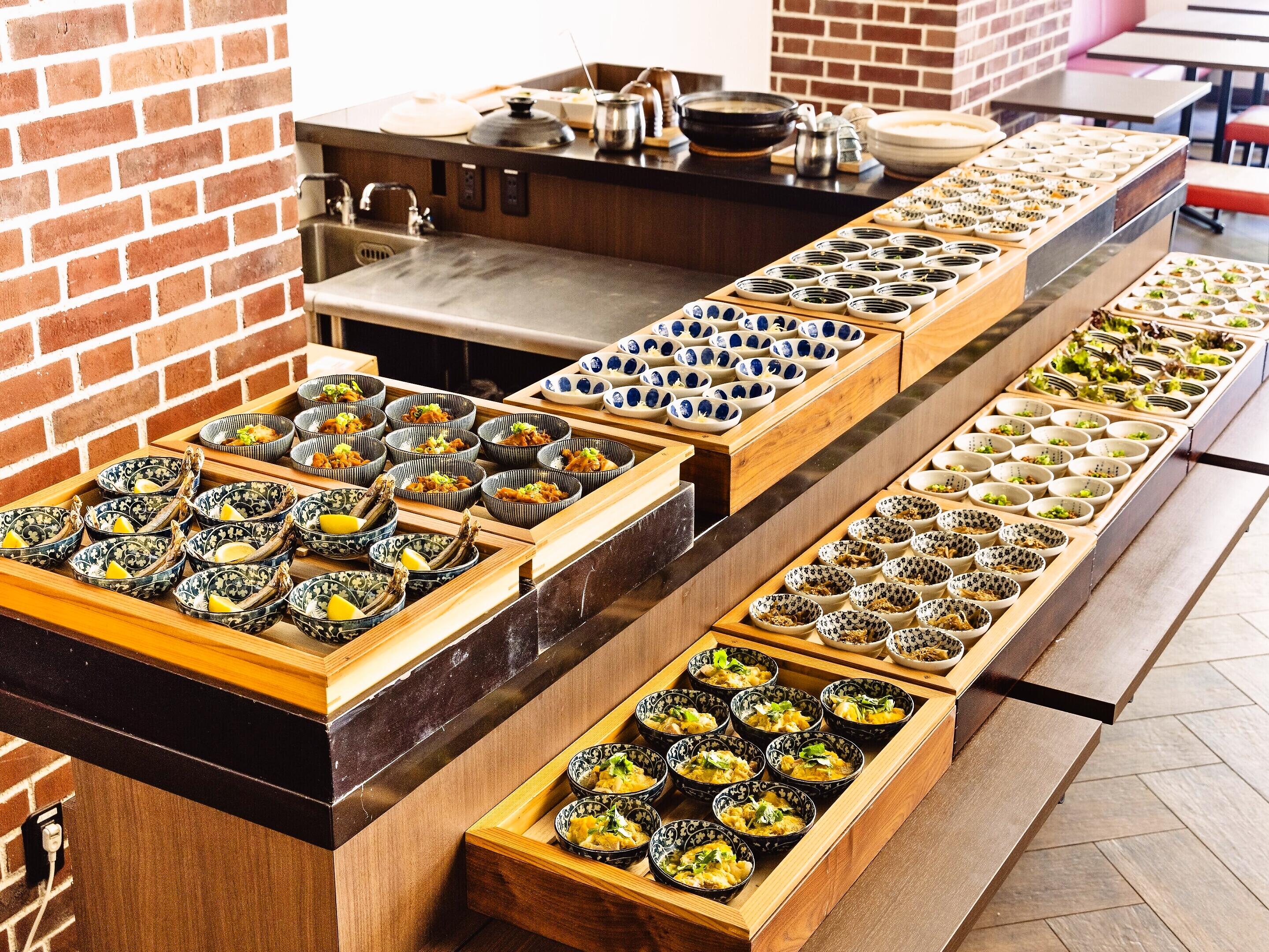 ホテルウィングインターナショナル東京赤羽 【朝食付き】スタンダードプラン　選べる彩り小鉢御膳付き