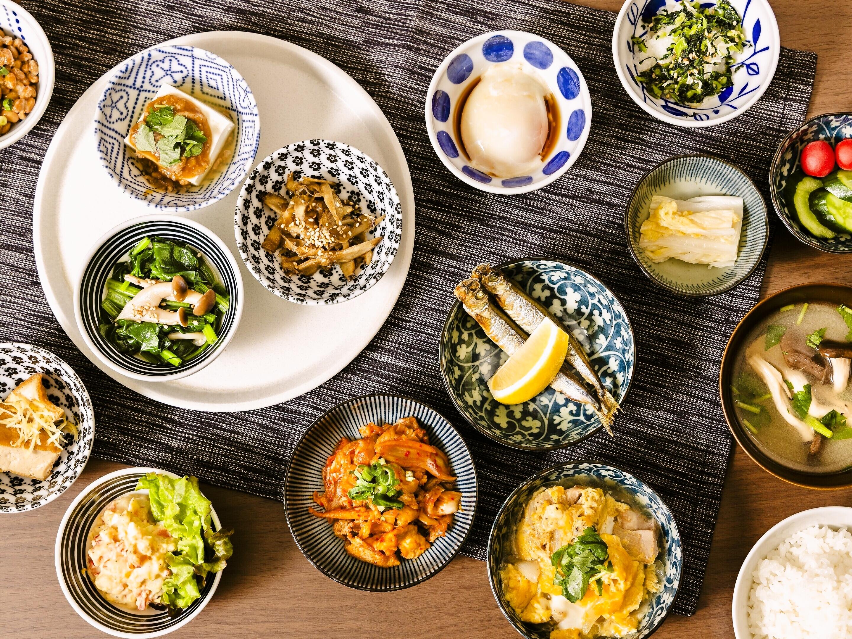 ホテルウィングインターナショナル東京赤羽 【朝食付き】スタンダードプラン　選べる彩り小鉢御膳付き