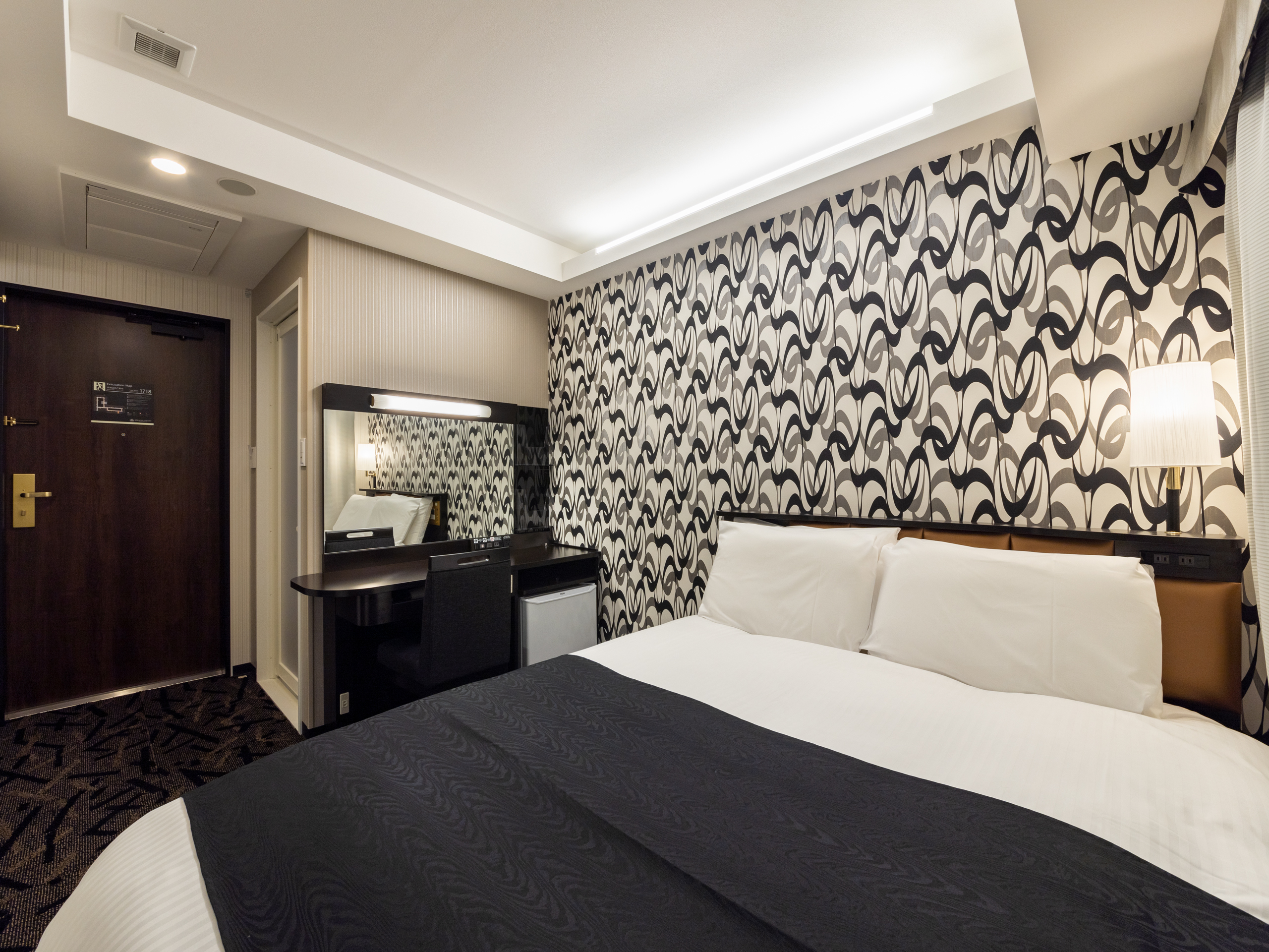 アパホテル＆リゾート〈六本木駅東〉 ダブルルーム