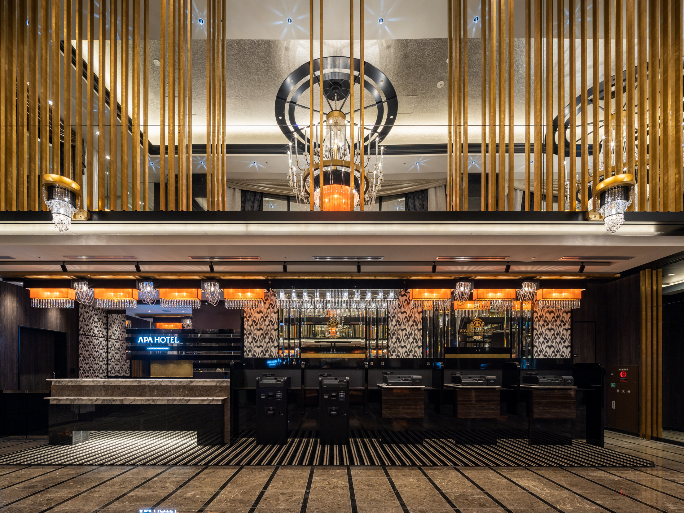 アパホテル＆リゾート〈六本木駅東〉 【素泊まり】最上階大浴場・展望ラウンジ無料！