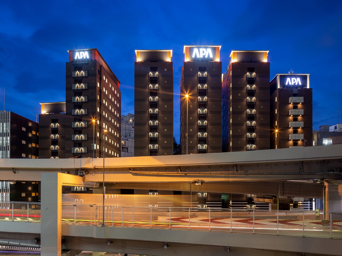 アパホテル〈六本木ＳＩＸ〉