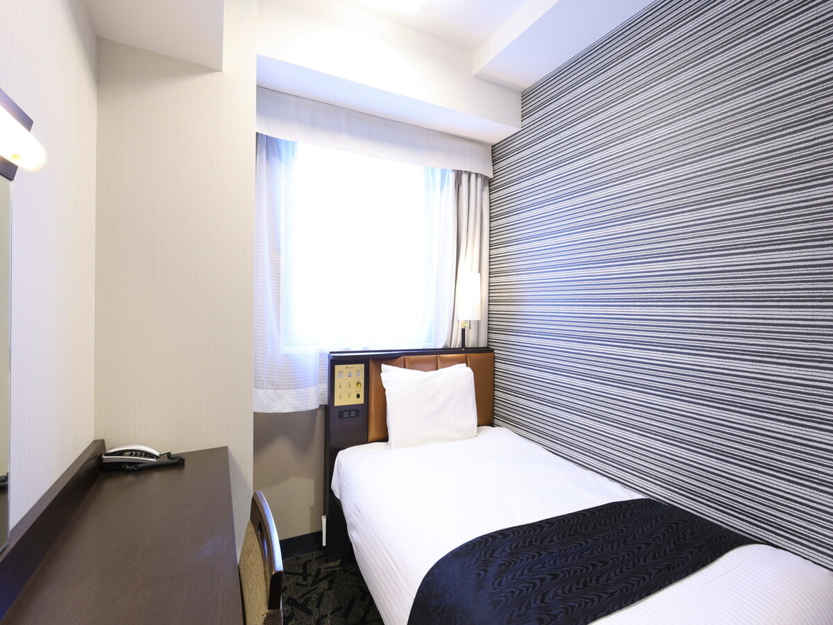 アパホテル〈三田駅前〉 シングル1200