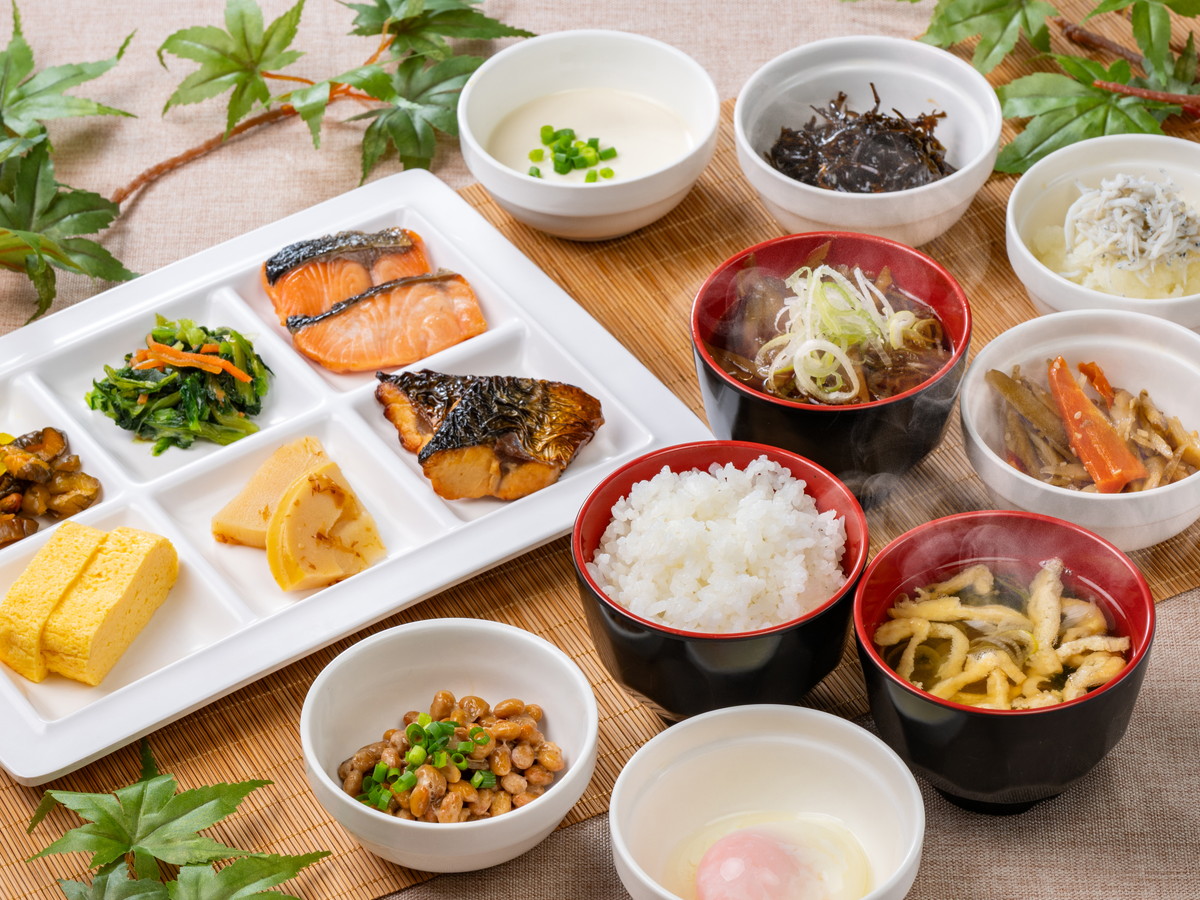 アパホテル〈品川 泉岳寺駅前〉 【朝食ビュッフェ付き】泉岳寺駅徒歩1分！羽田空港に好アクセス！最上階に大浴殿完備！