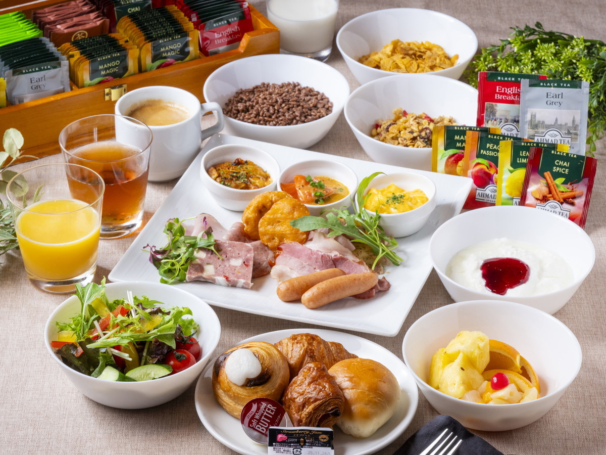 アパホテル＆リゾート〈西新宿五丁目駅前タワー〉 【朝食ビュッフェ付き】ハムやベーコンがおすすめ！30種以上の和洋ビュッフェ