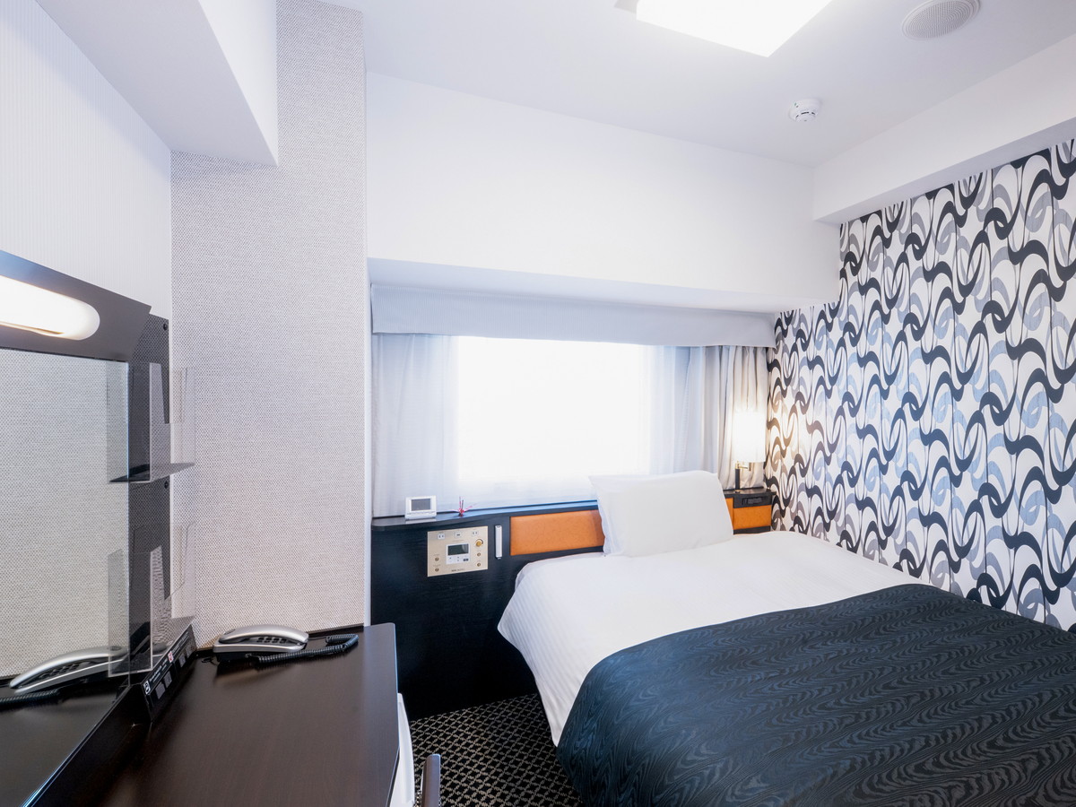 アパホテル〈山手大塚駅前タワー〉 【素泊まり】【最上階大浴殿・荷物預かり無料】大塚駅南口徒歩3分