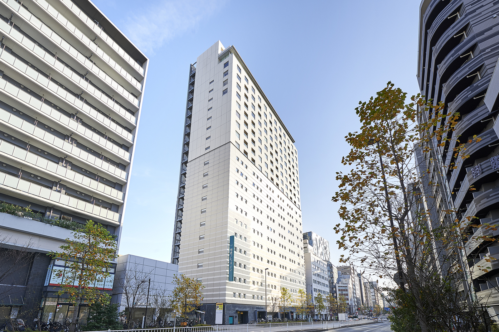 相鉄フレッサイン東新宿駅前
